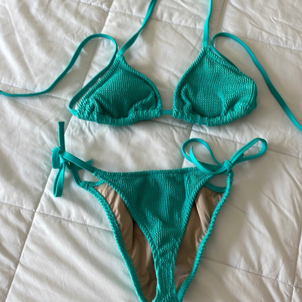 Teal bikini set -~ never worn -XS